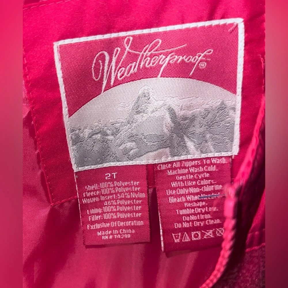 Weatherproof 2T Snowsuit - Picture 3 of 5